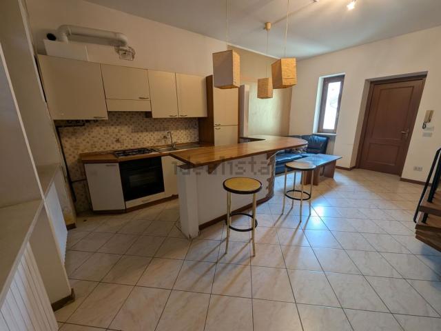 Appartamento in vendita a Stradella, Lombardia