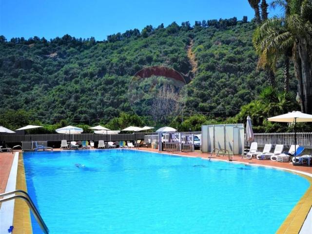 Appartamento in vendita a Acireale, Catania