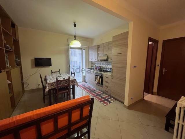 Appartamento in vendita a Vallecrosia, Liguria