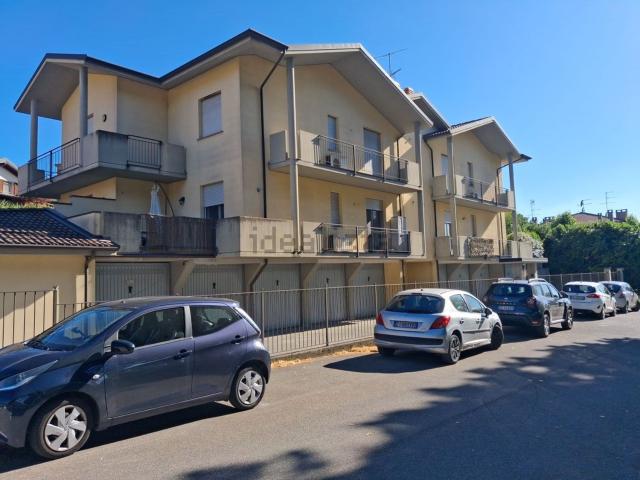 Appartamento in vendita a Broni, Lombardia