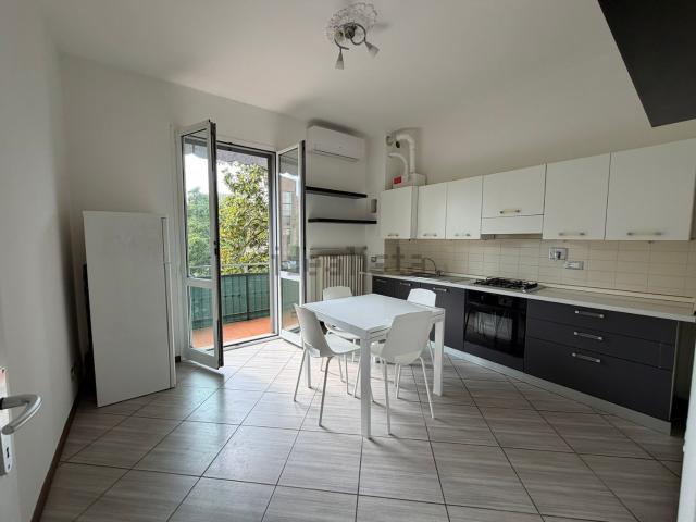 Appartamento in vendita a Re, Reggio Emilia