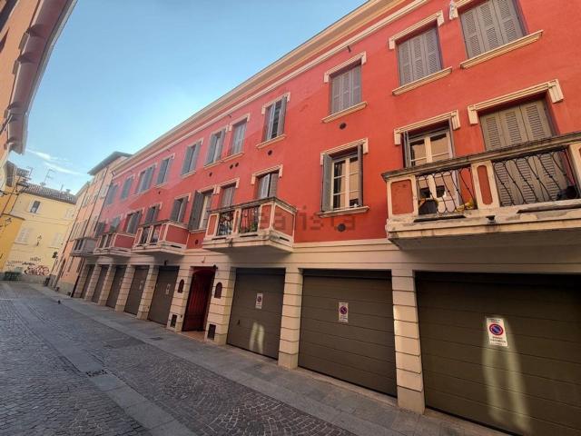 Appartamento in vendita a Oltretorrente, Parma