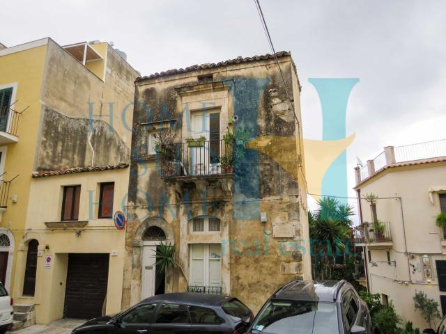 Appartamento in vendita a Ragusa Ibla, Ragusa