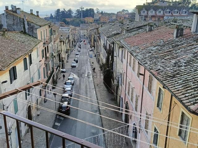 Appartamento in vendita a Ronciglione, Lazio