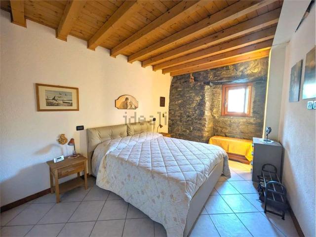 Appartamento in vendita a Fenis, Aosta