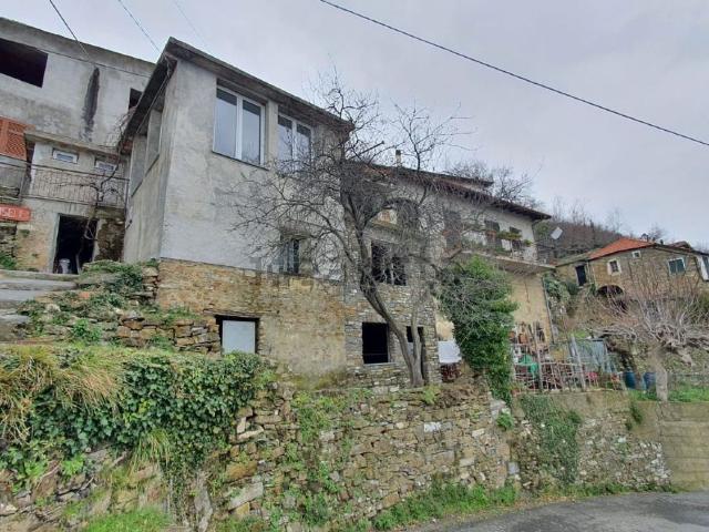 Appartamento in vendita a Testico, Liguria