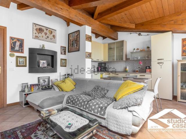 Appartamento in vendita a Caselle Lurani, Lombardia