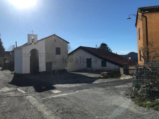 Appartamento in vendita a Torriglia, Liguria