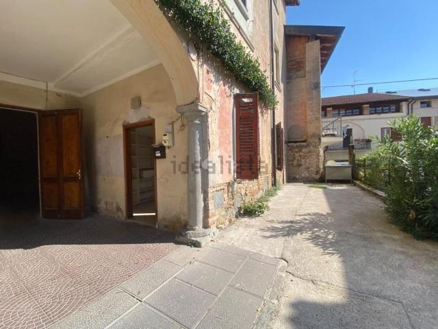 Appartamento in vendita a Pirlotti, Capriolo