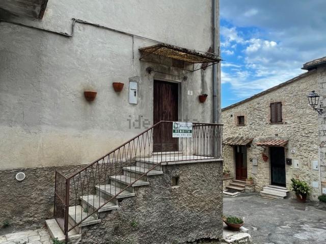 Appartamento in vendita a Centro storico, Amelia