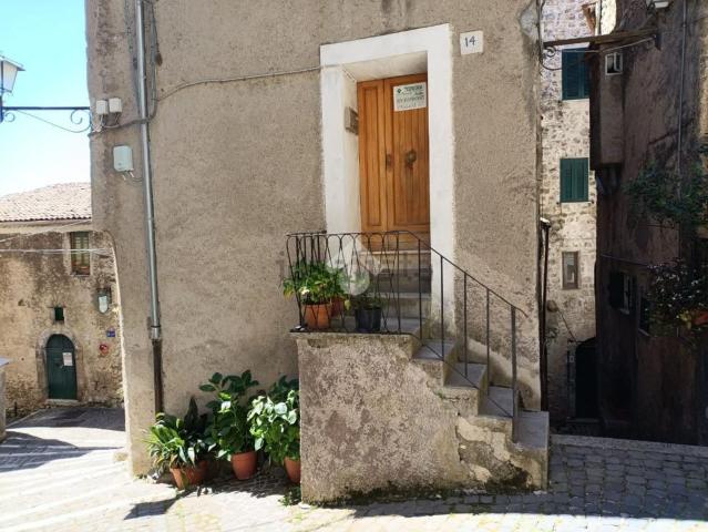 Appartamento in vendita a Guarcino, Lazio