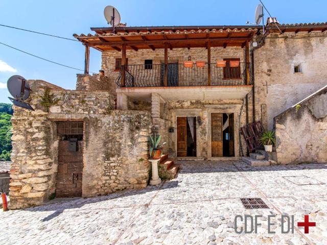 Appartamento in vendita a Poggio Moiano, Lazio