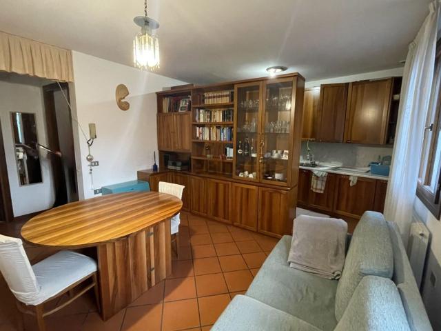 Appartamento in vendita a Cavaso del Tomba, Caniezza