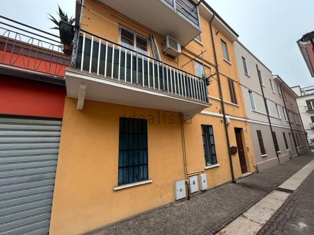 Appartamento in vendita a Legnago, Veneto