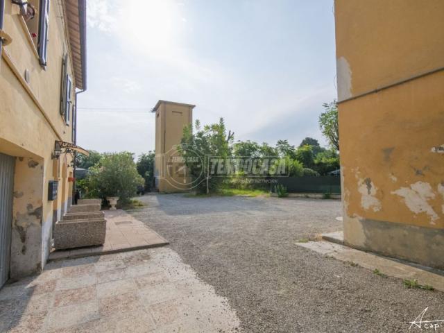 Appartamento in vendita a San Faustino-Madonnina-Quattroville, Modena