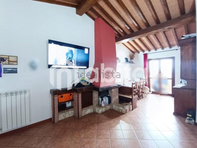 Appartamento in vendita a Castelfranco Piandiscò, Toscana