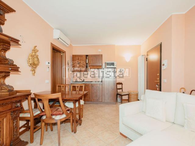 Appartamento in vendita a Mortara, Lombardia