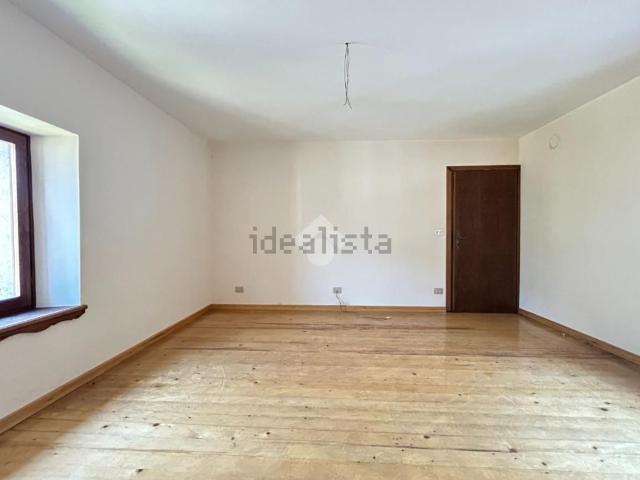 Appartamento in vendita a Priola / Prieule, Sutrio / Sudri