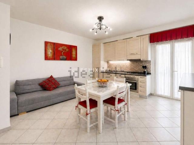 Appartamento in vendita a Sentina, Marche