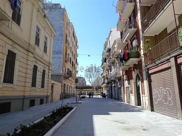 Appartamento in vendita a Municipio 1, Puglia