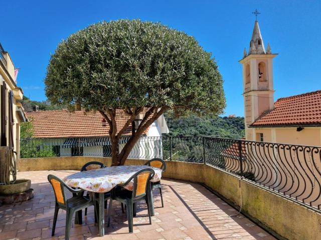 Appartamento in vendita a Ravezza, Celle Ligure