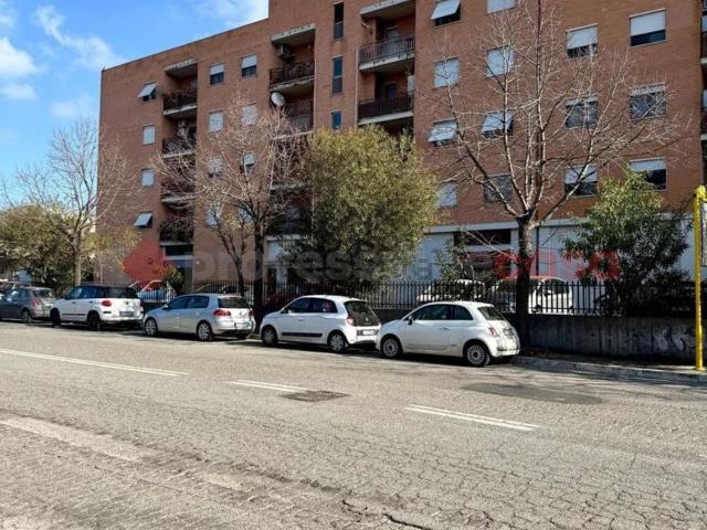 Appartamento in vendita a San Giorgio di Acilia, Roma Capitale