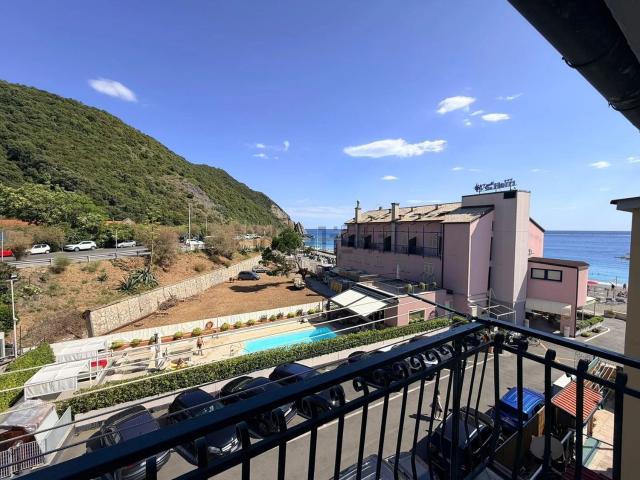 Appartamento in vendita a Villa Manierta, Sestri Levante