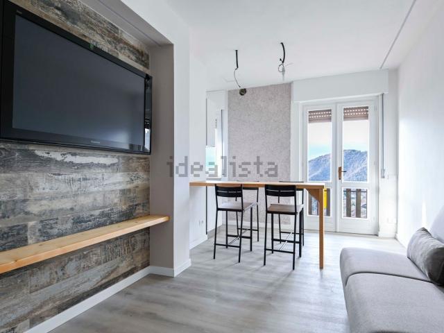 Appartamento in vendita a Aviatico, Lombardia