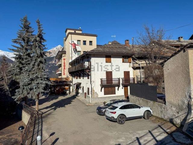 Appartamento in vendita a Jouvenceaux, Piemonte