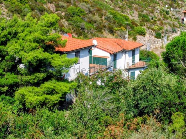 Appartamento in vendita a Capraia Isola, Toscana