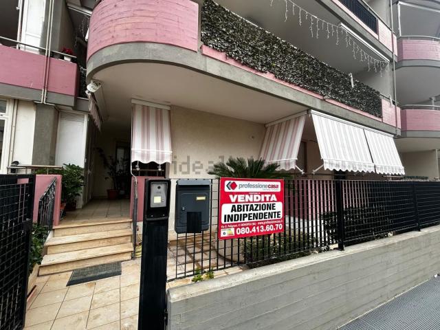 Appartamento in vendita a Puglia, Bari