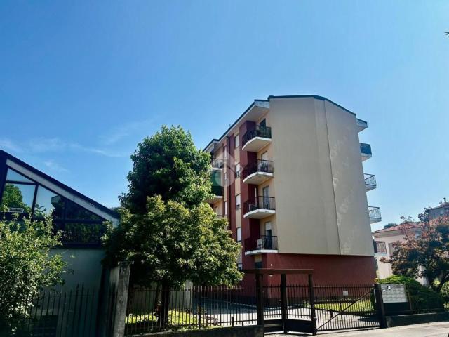 Appartamento in vendita a Osnago, Colombaio