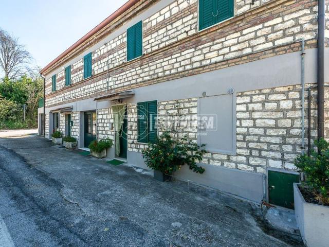 Appartamento in vendita a Coppo, Sirolo