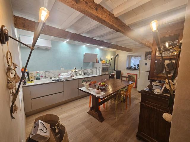 Appartamento in vendita a Marche, Pesaro E Urbino
