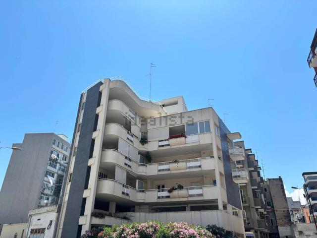 Appartamento in vendita a Municipio 1, Puglia