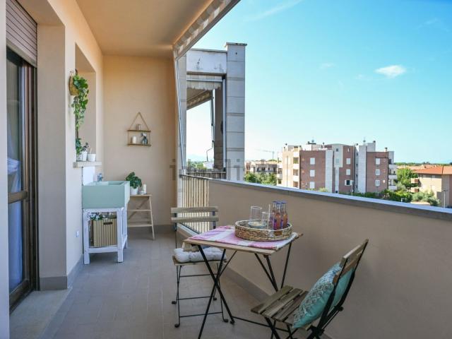 Appartamento in vendita a Cecina, Toscana
