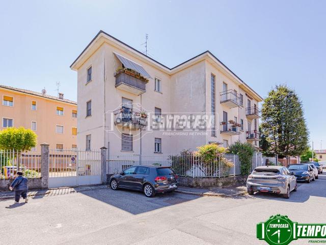 Appartamento in vendita a Pavia, Lombardia