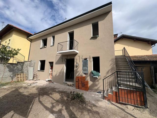 Appartamento in vendita a Casorate Primo, Pavia