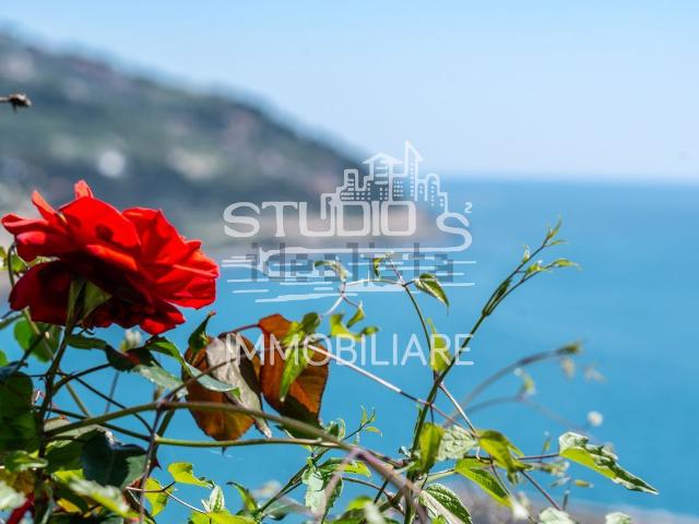 Appartamento in vendita a San Lorenzo Al Mare, Liguria