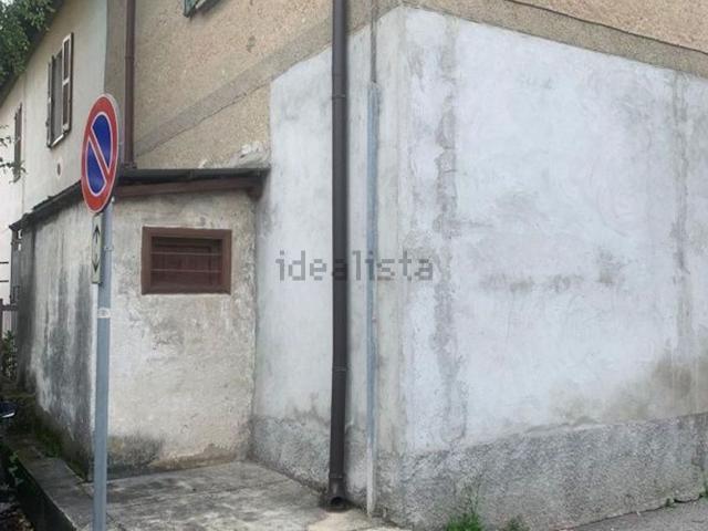 Appartamento in vendita a Molino Ponte, Verano Brianza