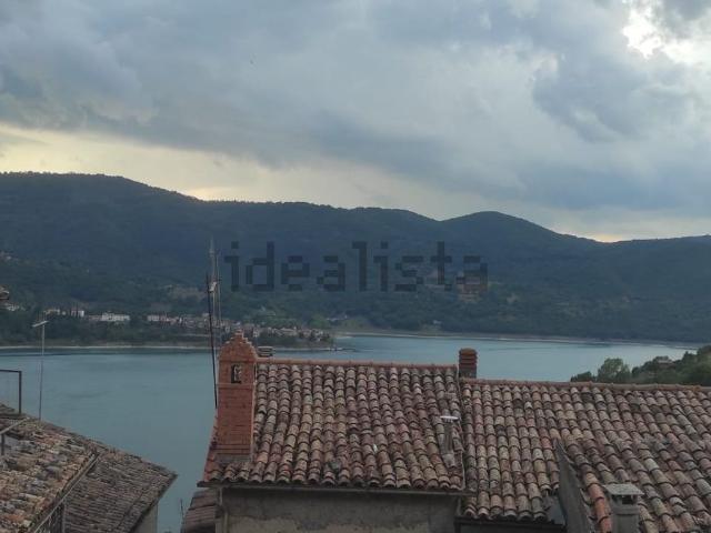 Appartamento in vendita a Castel Di Tora, Lazio