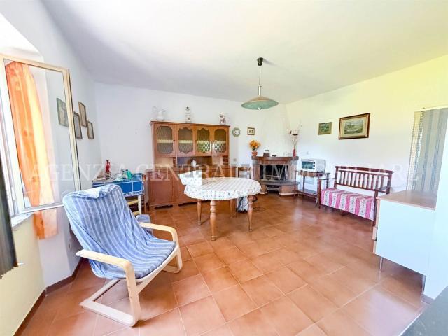Appartamento in vendita a Scansano, Toscana