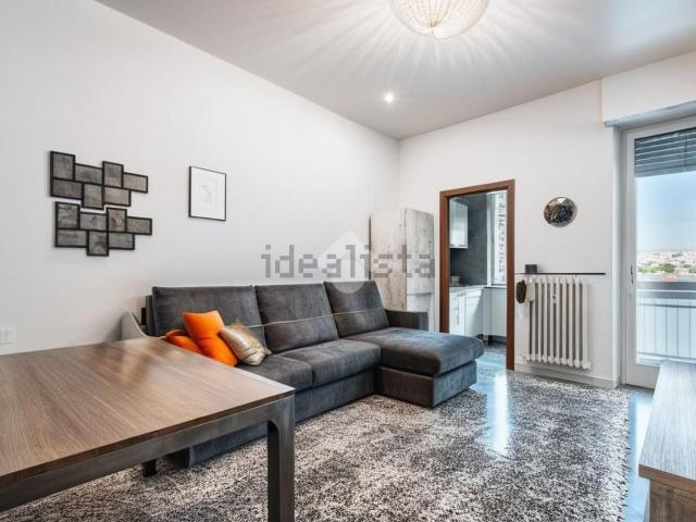 Appartamento in vendita a Leumann, Piemonte