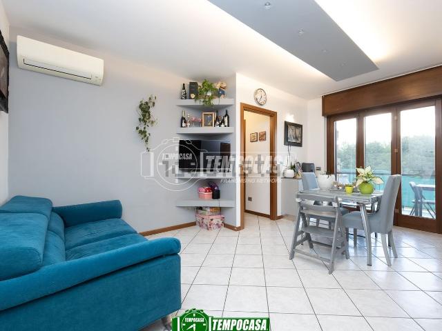 Appartamento in vendita a Boltiere, Bergamo
