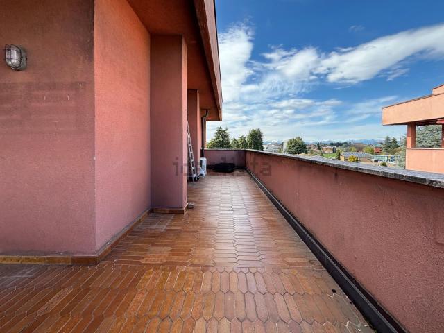 Appartamento in vendita a Oltresempione, Legnano