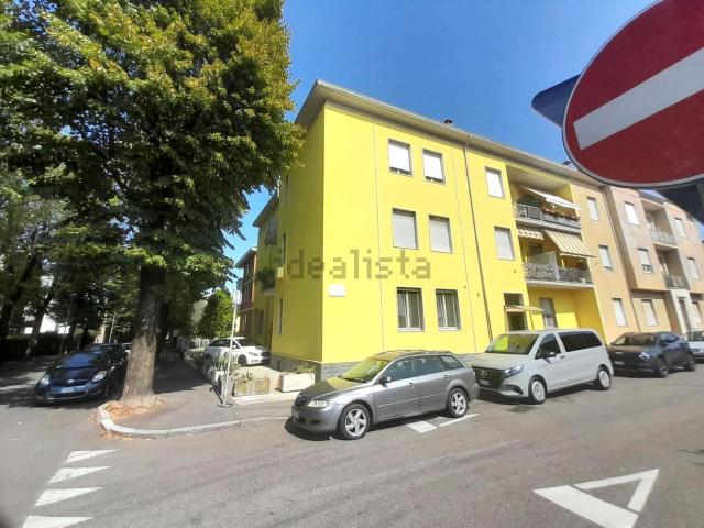 Appartamento in vendita a Baia del Re, Piacenza