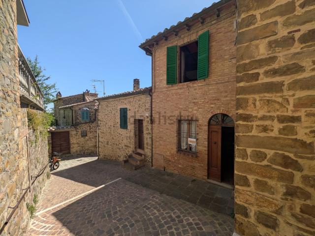 Appartamento in vendita a Quartiere Ruga, Montalcino