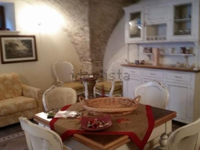 Appartamento in vendita a Assisi, Umbria