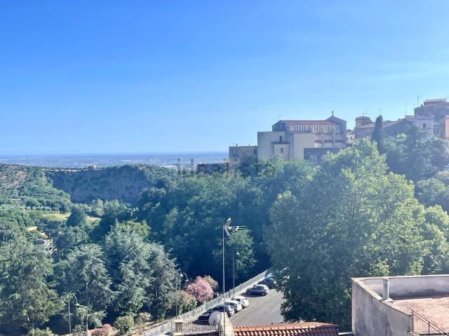 Attico in vendita a Cori, Lazio