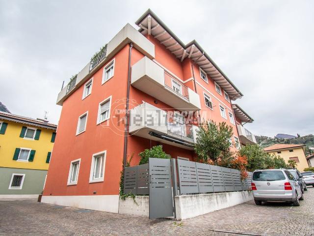 Appartamento in vendita a Comunità Alto Garda e Ledro, Riva